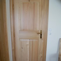 F&uuml;llungst&uuml;r-L&auml;rche